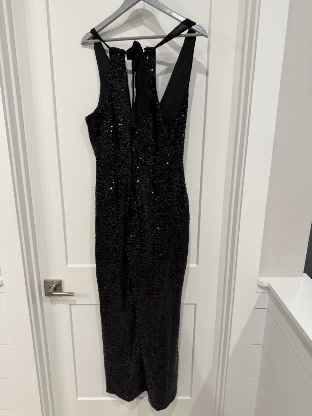 Hutch Anthropologie Black Sequin Halter Jumpsuit NWT Size 6 V-Neck